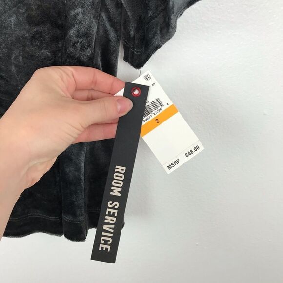 NWT‎ room service crushed velvet tee - Picture 2 of 4